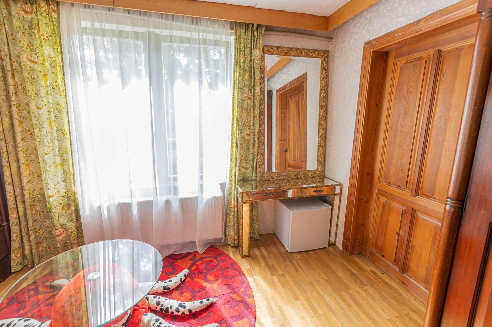Baltic Holiday Guest House Юрмала Экстерьер фото